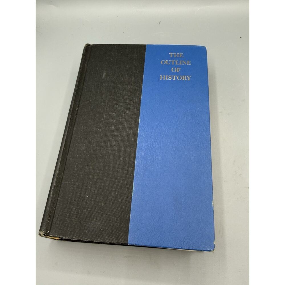 Vintage 1961 The Outline of History H G Wells Hardcover Garden City Book